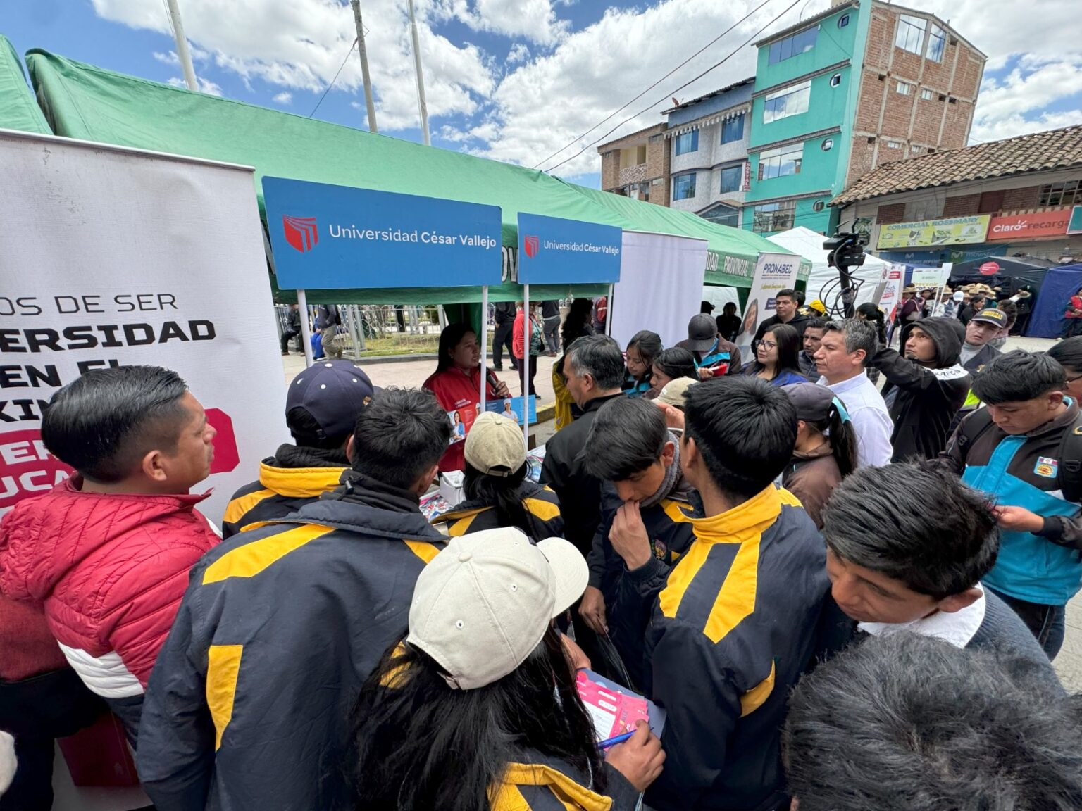 La Libertad: más de 300 adolescentes de Julcán participaron en feria ...